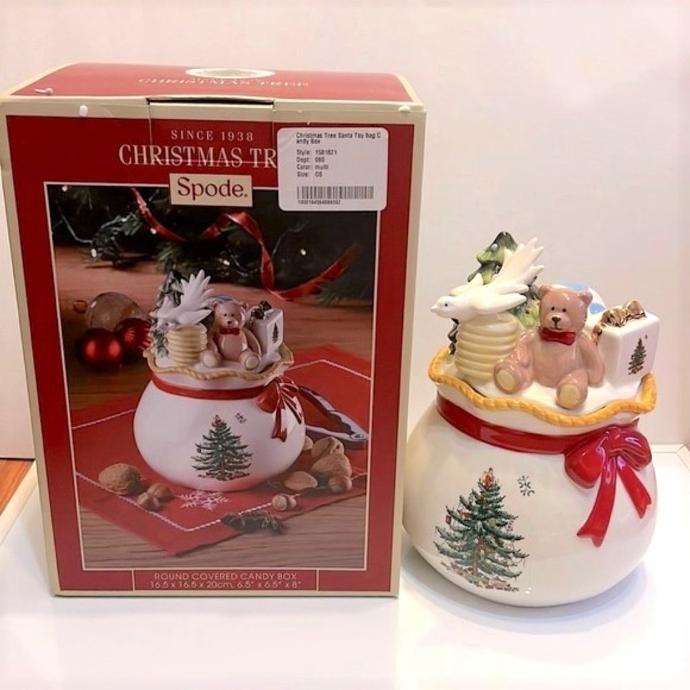 Spode Christmas Tree  Round Covered Candy Box